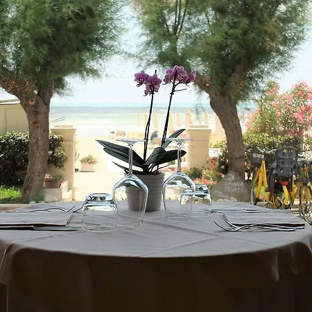 米拉马雷酒店 酒店