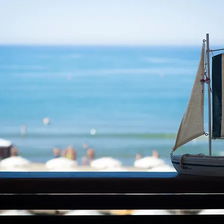 米拉马雷酒店 3* 卡斯蒂里昂纳·德拉佩