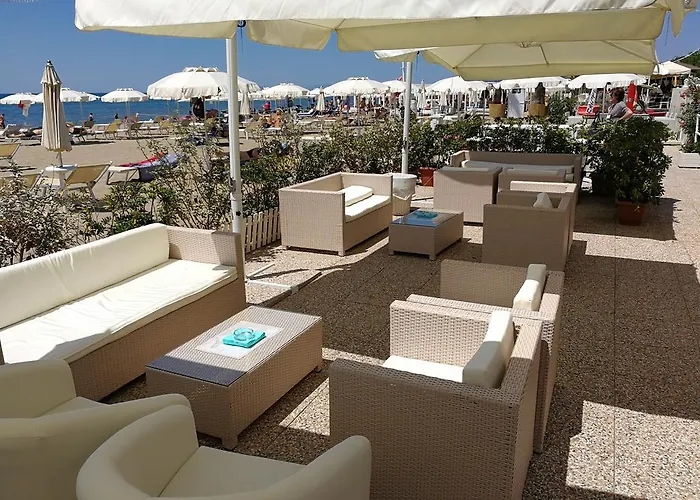 Hotell Miramare 3*