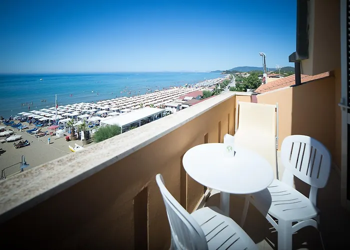 Hotell Miramare 3*