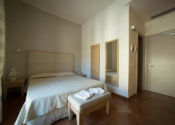 Hotell Miramare 3*